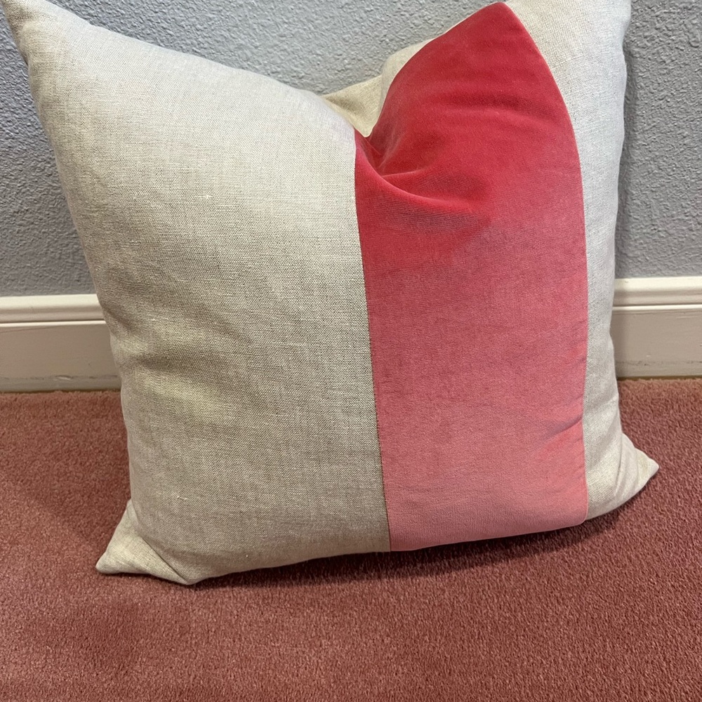 Pillow - Picture 2 of 4